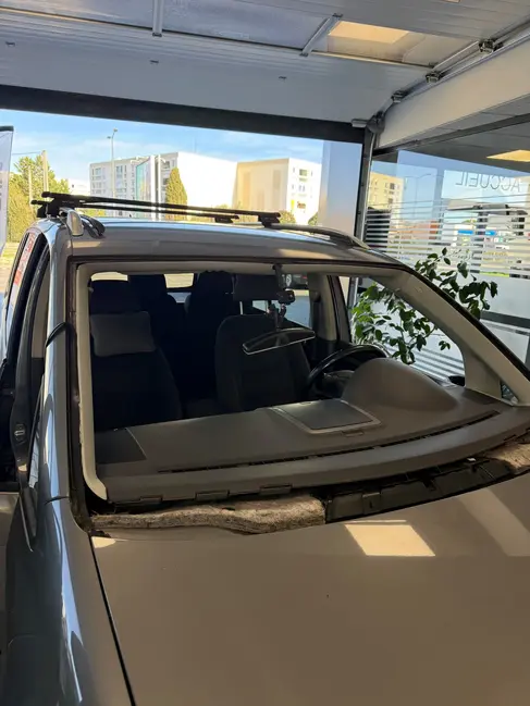1-2-3-pare-brise-marignane.webp